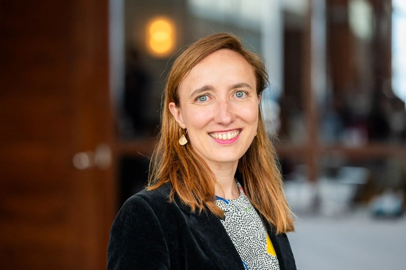 Photo portrait d'Alice Carré-Seemuller, la fondatrice de pOcibles